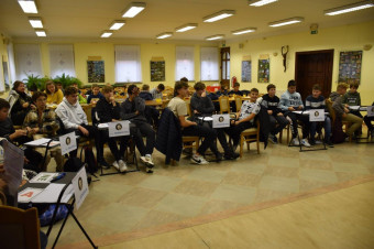 Škofijska adventna duhovna obnova za ministrante in kviz 2023