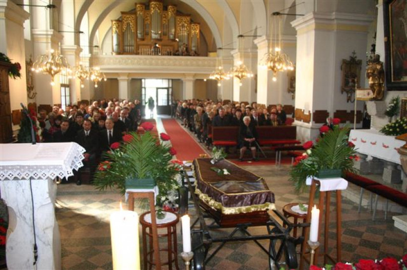 Beltinci - pogreb duhovnika Ivana Sušca