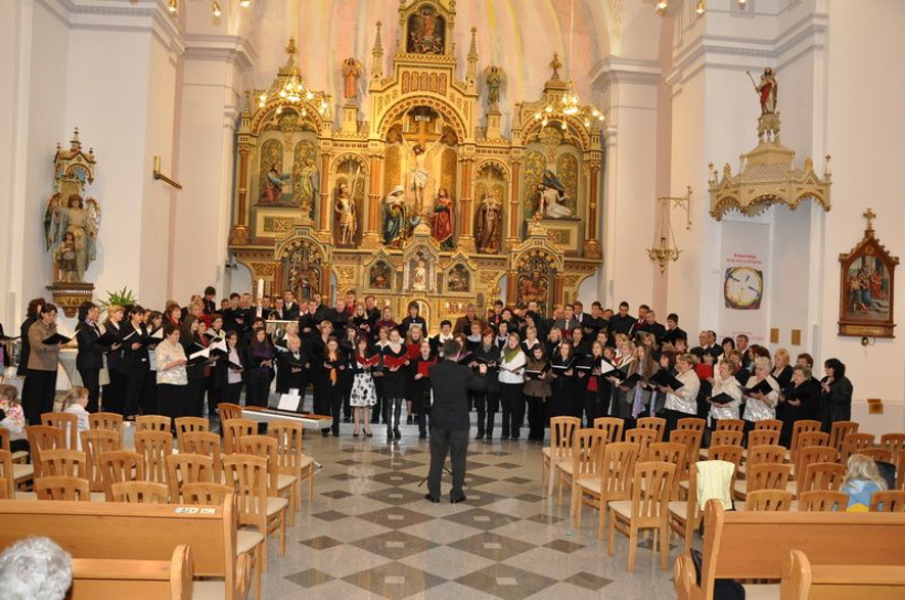 Črenšovci - Dekanijsko srečanje cerkvenih pevskih zborov