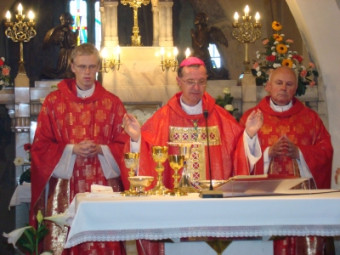 Kapela - Nova sveta maša - novomašnik Marjan Pučko