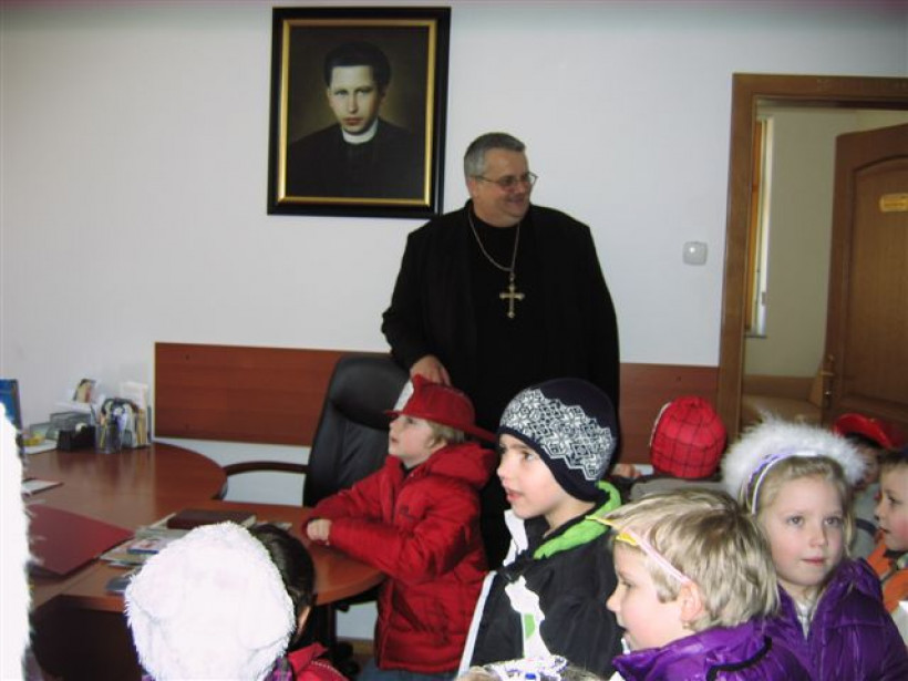 Pustni obisk pri škofu