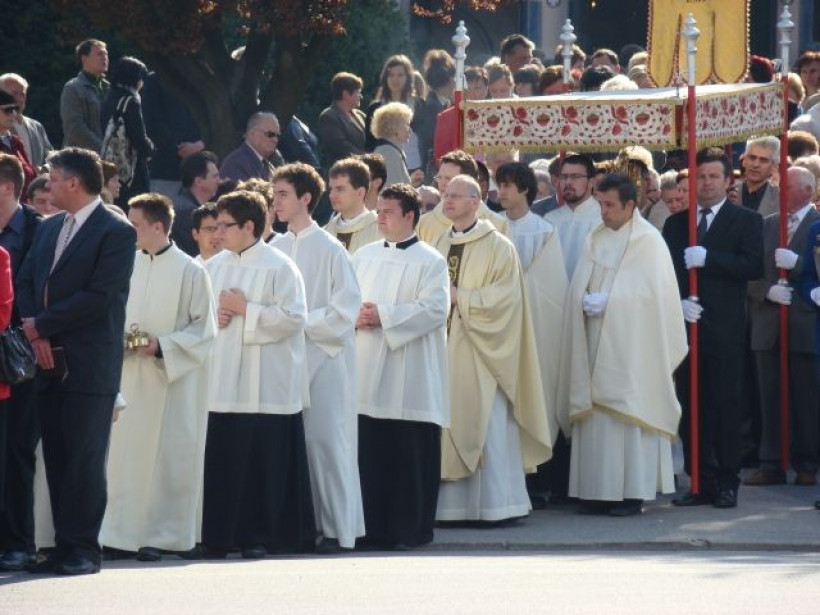 VELIKA NOČ
