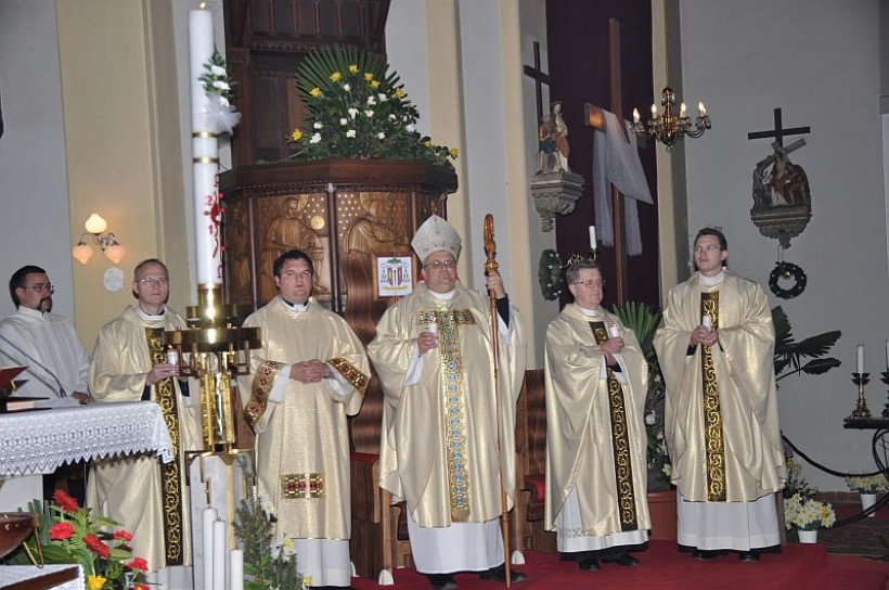 VELIKA SOBOTA - Velikonočna vigilija